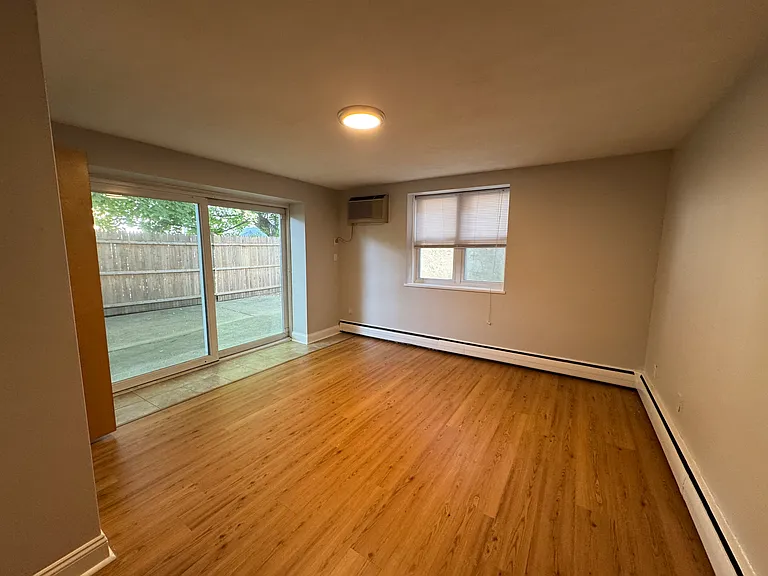 118 Babcock St #2 — Photo 12