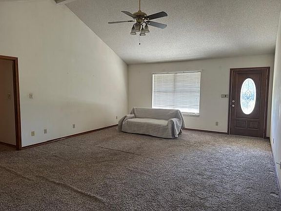 5th image of 1501 Hide A Way Ln
