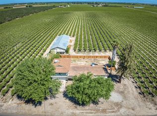 4154 W Mountain View Ave, Caruthers, CA