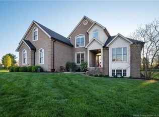 3024 W Lobo Rdg, New Albany, IN 47150