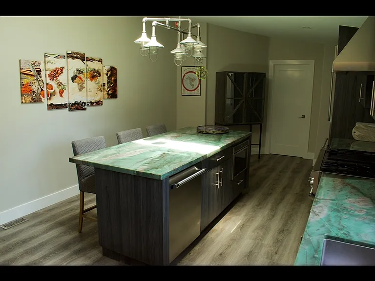 25560 Bundy Canyon Rd — Photo 17