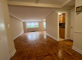 8701 Midland Pkwy APT 2F, Jamaica, NY 11432