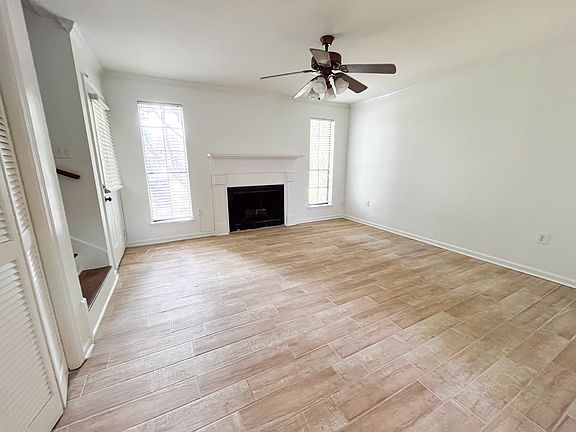 4th image of 5148 Sleepy Hollow Dr #5148