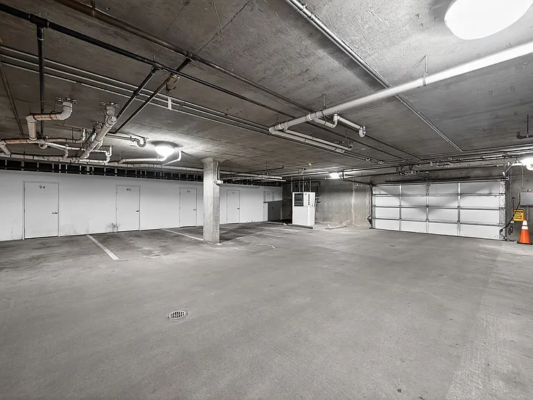 9079 E Panorama Cir #301 — Photo 23