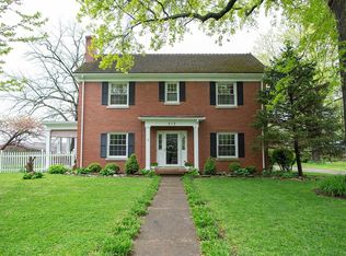 313 Strathmore Rd, Lexington, KY 40505