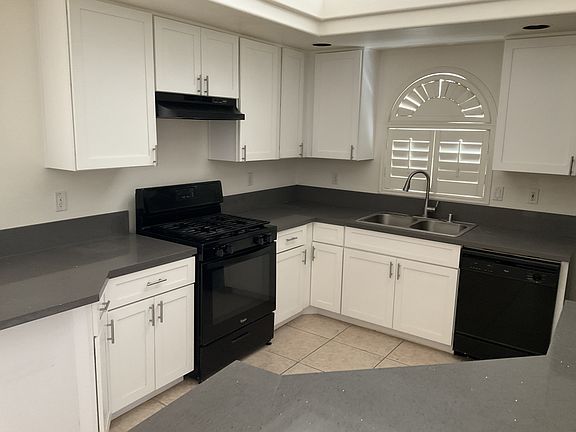 4th image of 9554 Adobe Arch Ct