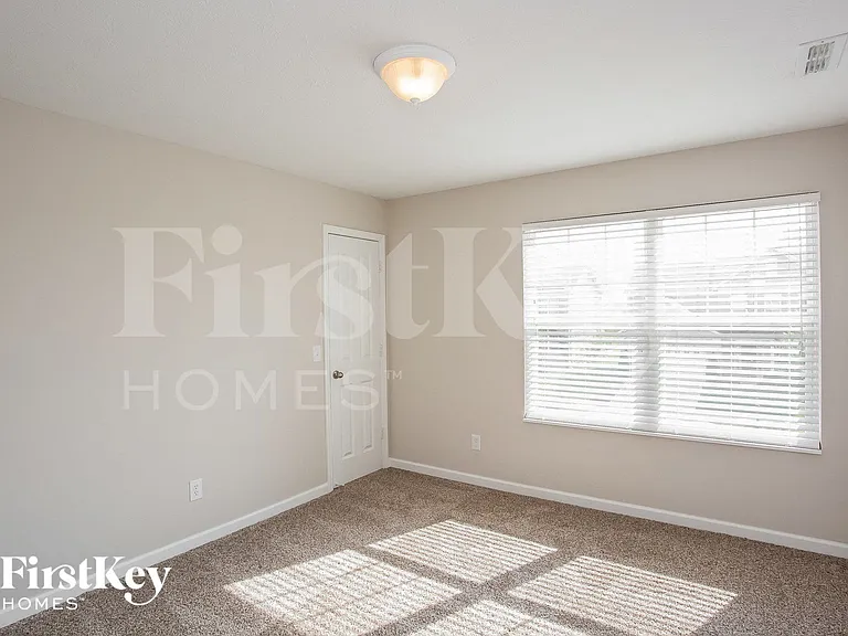 10576 Glenwyck Pl — Photo 10