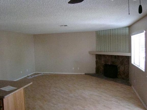 5th image of 1201 Sulphur Springs Ln Unit 201