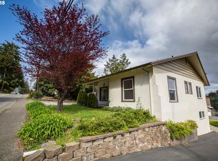 1142 N 10th St, Coos Bay, OR
