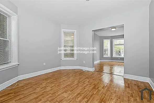 6637 S Champlain Ave #1 — Photo 4