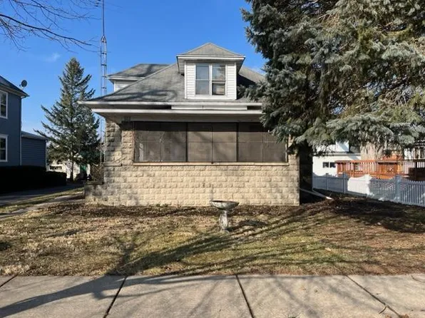 307 N Osceola St, Minooka, IL 60447