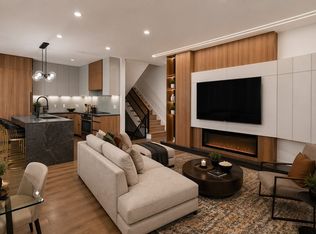 15 Algonquin Rd #2, Newton, MA 02467
