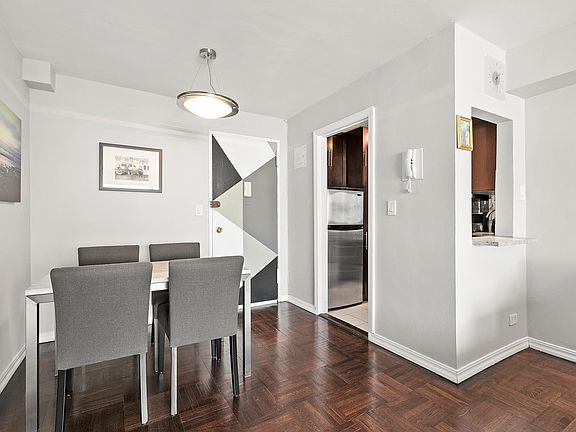 5th image of 333 E 66th St #L12