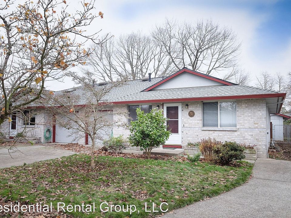 1st image of 1142 NE 11th Street Dr