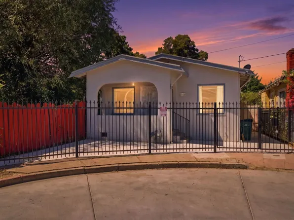 5745 Holway Ct, Oakland, CA 94621