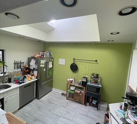 4th image of 6515 21st Ave NE Unit C