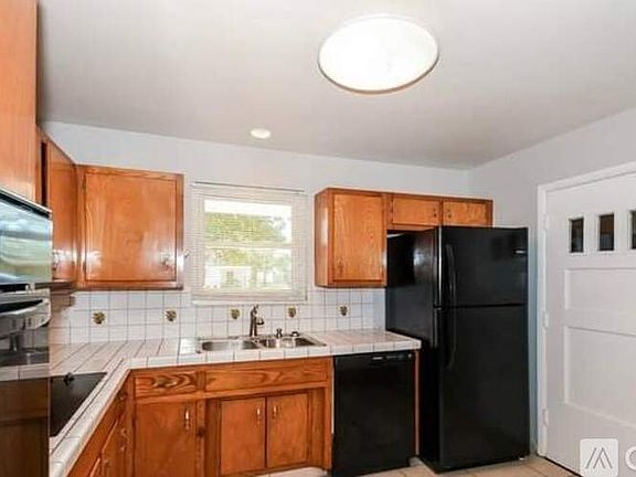3rd image of 8016 Santillo Dr