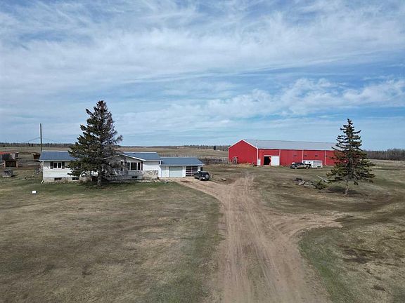 2nd image of 225024 S Township Road 624