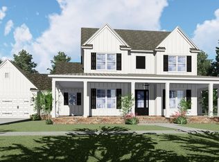 401 McNamee Ave, Ocean Springs, MS 39564