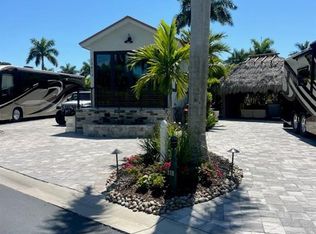 13613 Snapper LN, NAPLES, FL 34114