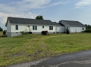21 Cavan Cv, Oswego, NY 13126