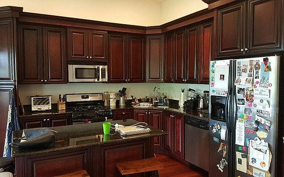 4th image of 3100 W Lyndale St #3B