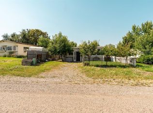 863 2nd St E, Cardston, AB T0K 0K0