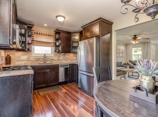 160 Locust Ct #160, Flemington, NJ 08822