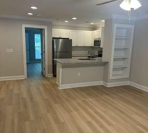 3rd image of 490 Barnett Shoals Rd APT 434