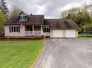 155 Pinewoods Rd, Lewiston, ME 04240