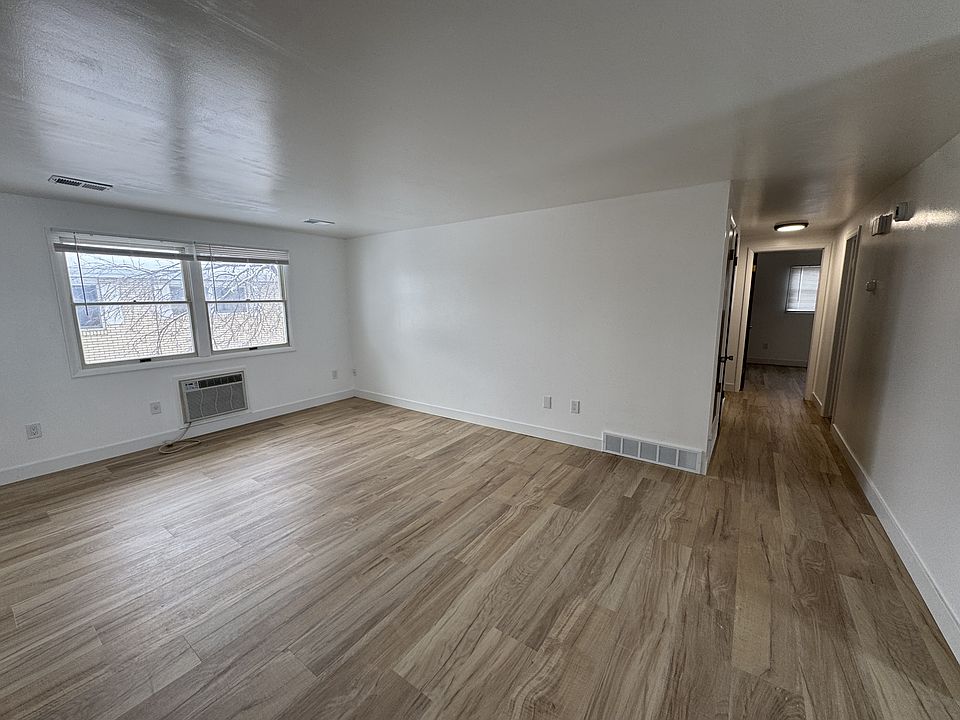1st image of 4239 Central Ave #1
