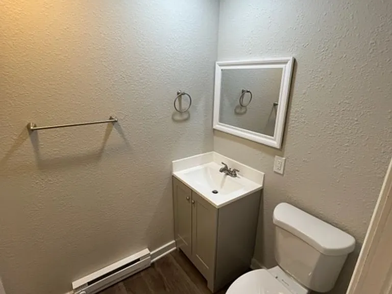 404 Pine Street — Photo 3