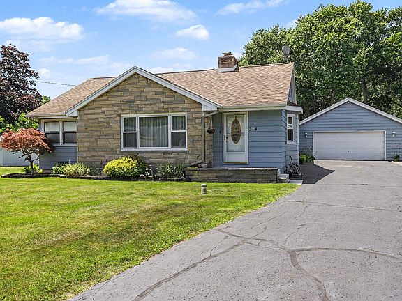 2nd image of 314 Pepperidge Ln