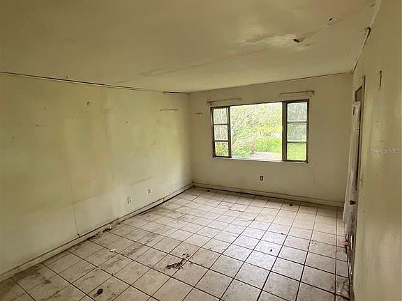 3rd image of 265 13TH AVENUE