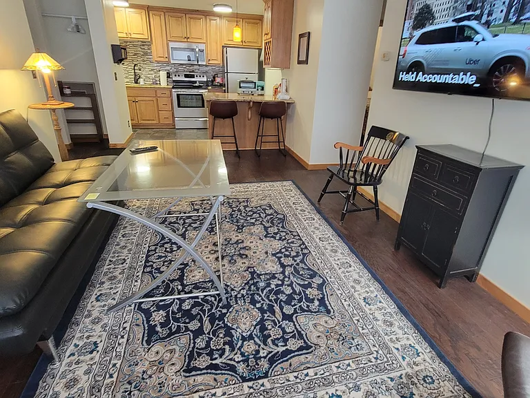 1800 Lasalle Ave #106 — Photo 28