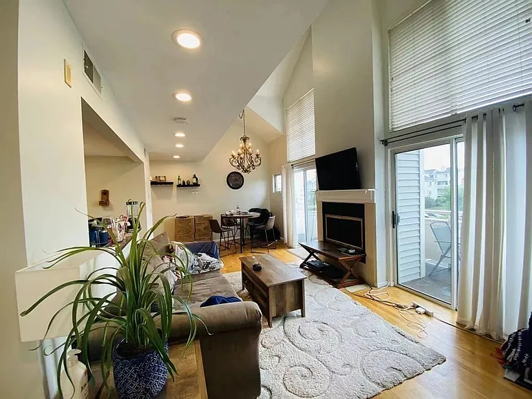 200 Falls Blvd #D309 — Photo 2