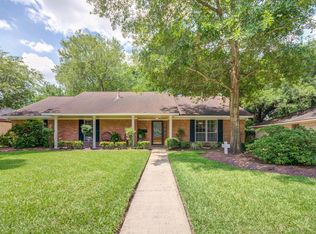 15722 Buccaneer Ln, Houston, TX 77062