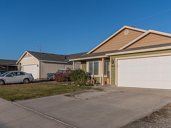 3rd image of 4403 Clydesdale Ln