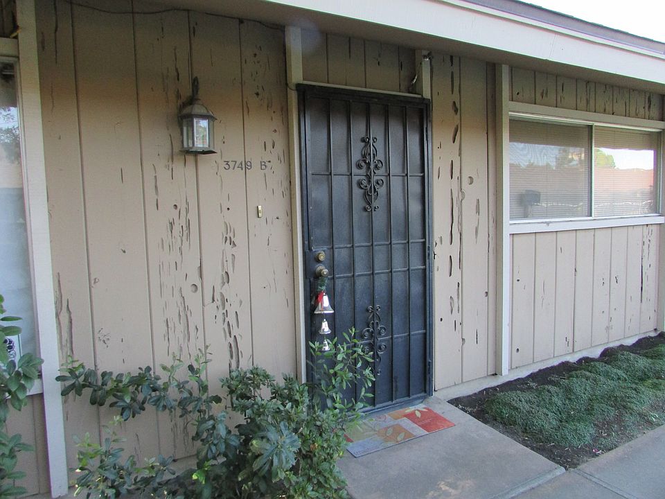 1st image of 3749 N Fruit Ave APT B