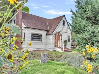 800 W 9th St, The Dalles, OR, 97058