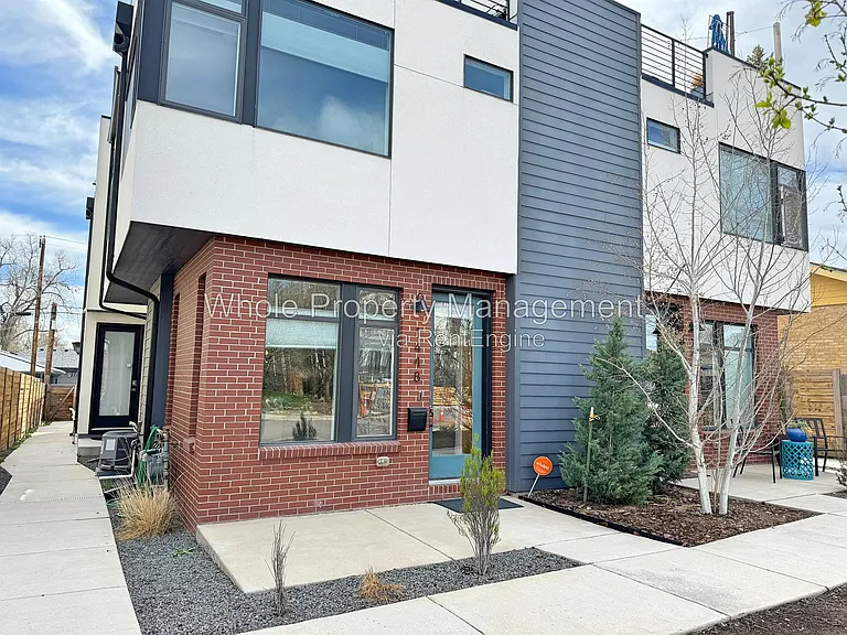 1448 Xavier St — Photo 39