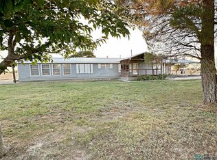 126 No Name Rd, Dexter, NM 88230