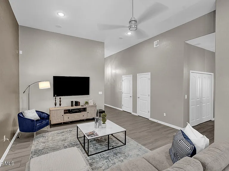 15340 Resolve Dr — Photo 45