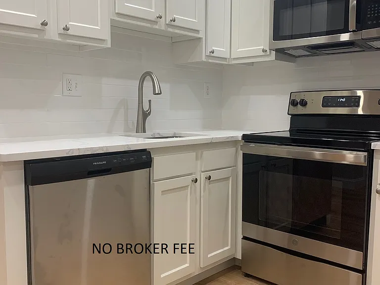 77 Mason Terrace — Photo 15