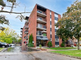 570 William St #404, London, ON N6B3E9