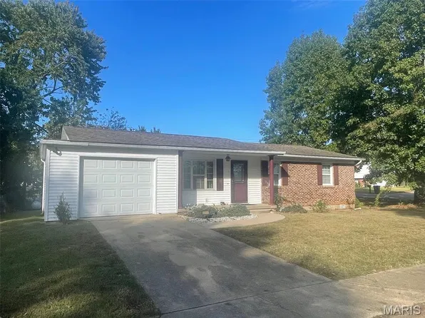 320 Baker St, Fredericktown, MO 63645