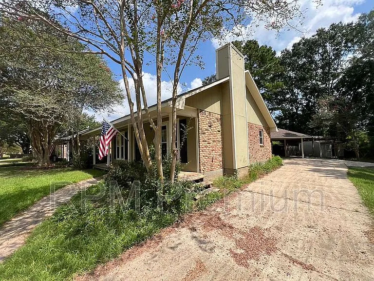 13235 Country Park Ave — Photo 3