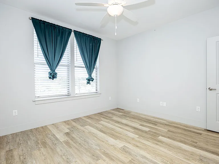 2501 Bienville Blvd #424 — Photo 30