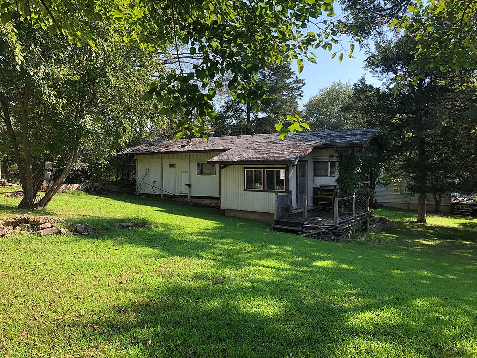2nd image of Circle Dr