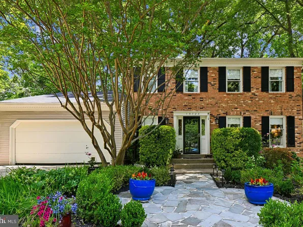 15723 Brandywine Rd, Dumfries, VA 22025